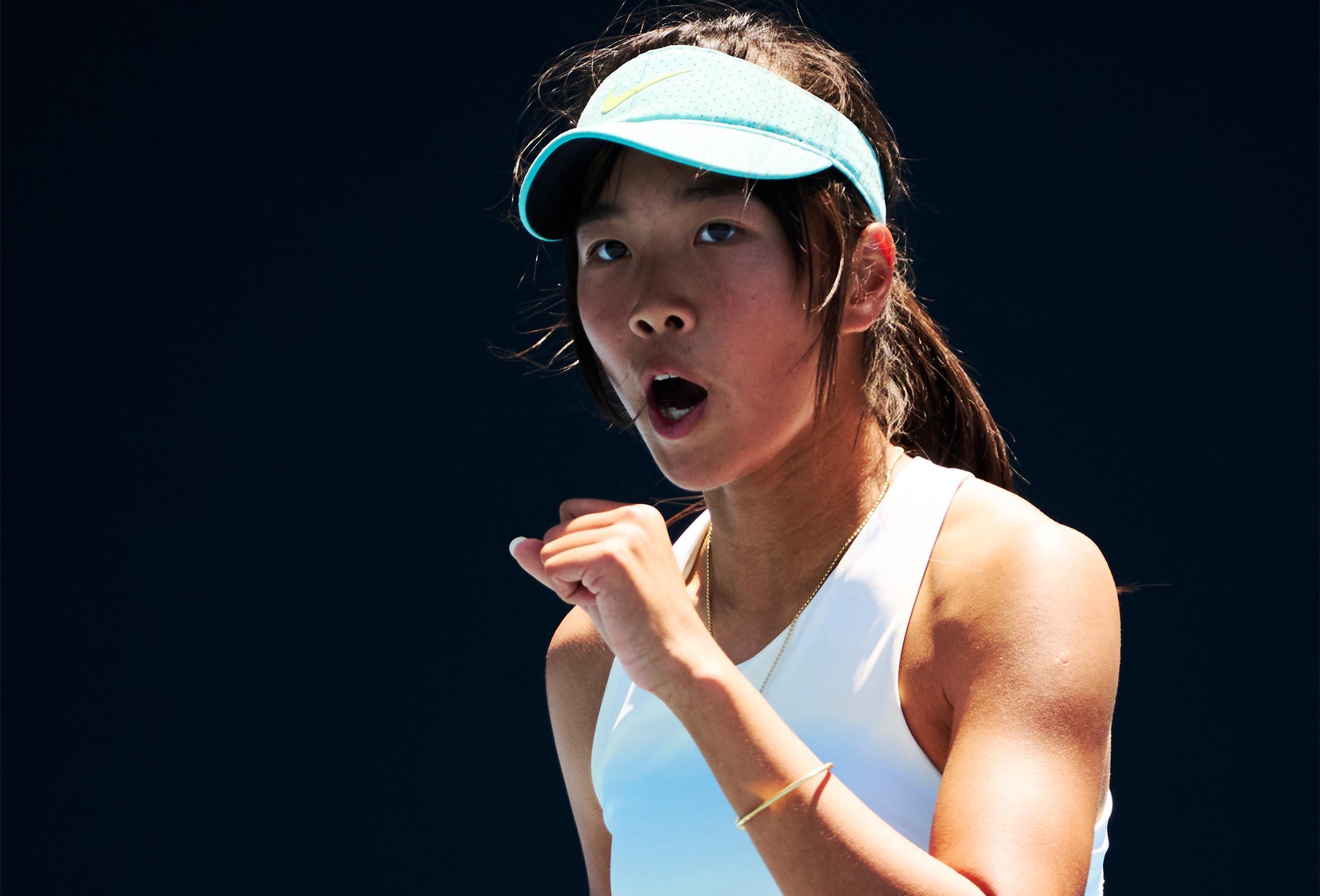 连克4大悍将夺冠！中国女网15岁新星杀进TOP50：追赶郑钦文王欣瑜