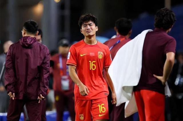 开云体育-王勤伯：有关“杨黔东事件”，恒大足校需要主动转型